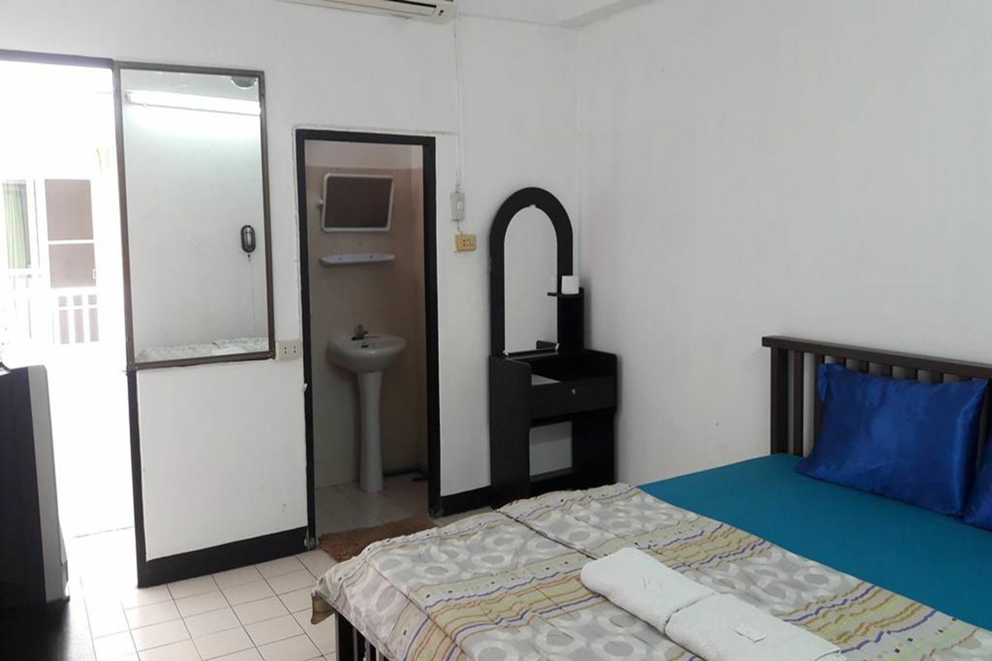 Md Rose Apartment Bangkok Extérieur photo
